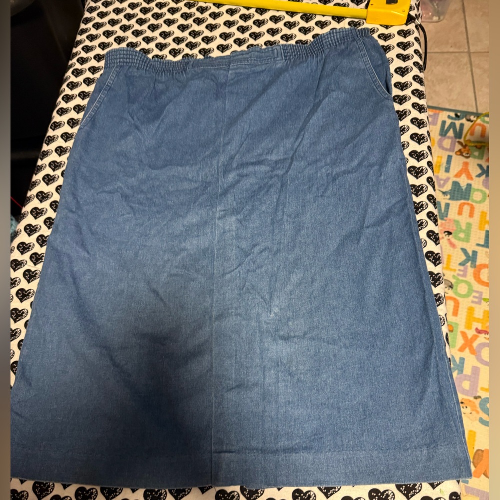 Alfred dunner Blue Denim Skirt size 14 - Picture 2 of 12